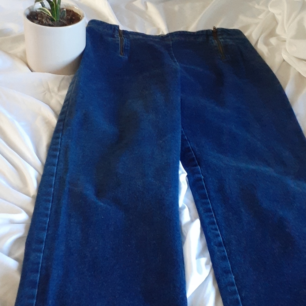 Wide leg jeans